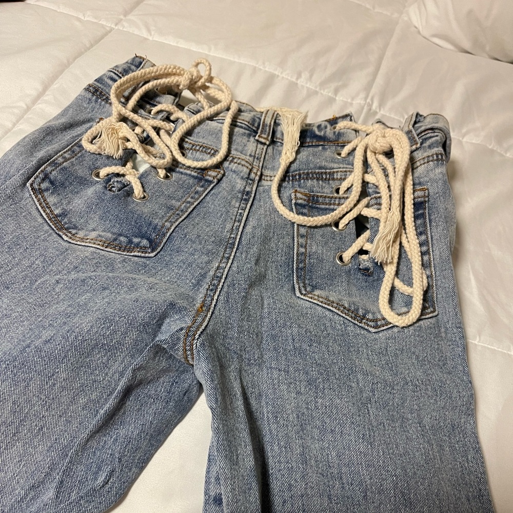Tie me up jeans